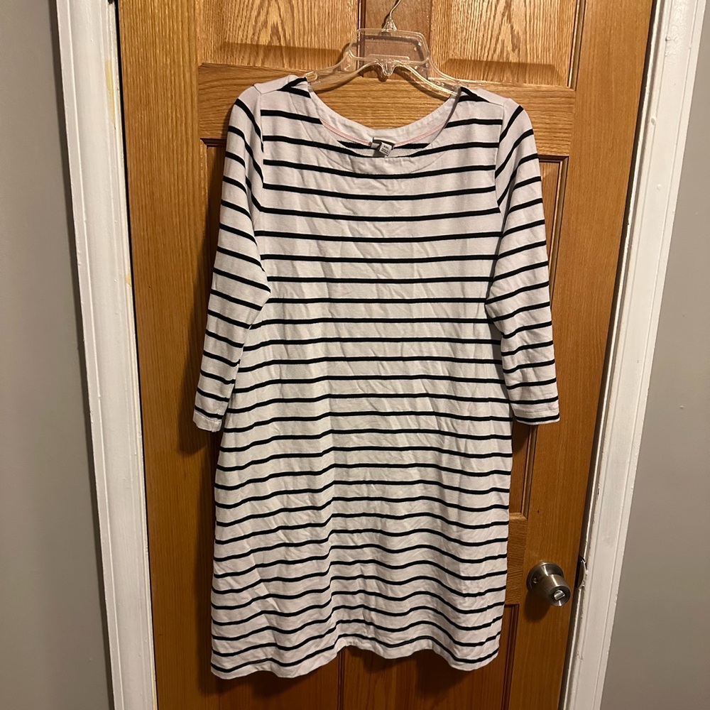 New day sweatshirt dress